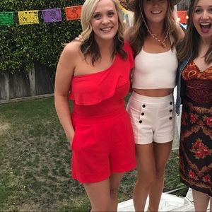 Babaton (Aritzia) bright red shorts, size 4